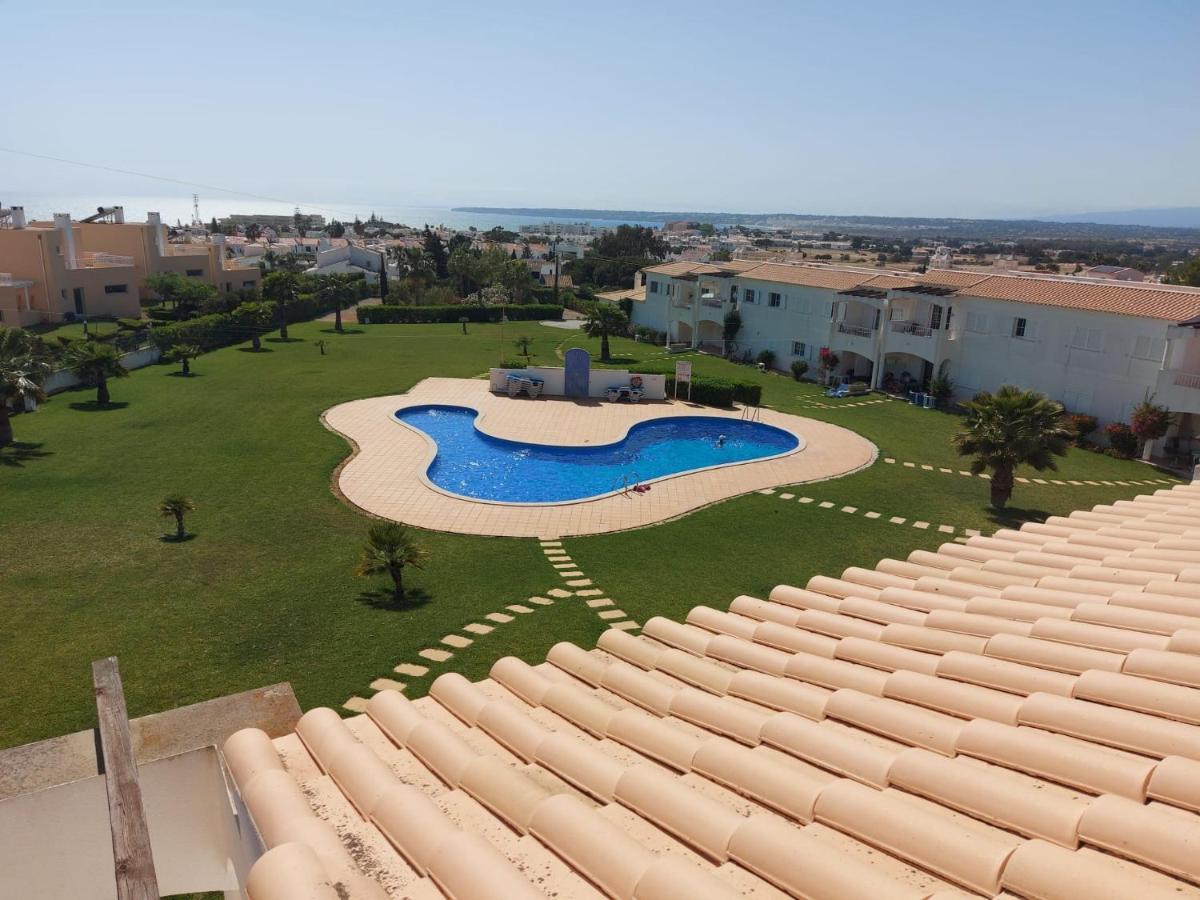 Apartamento No Condominio Baia Village Com Piscina Albufeira Eksteriør billede