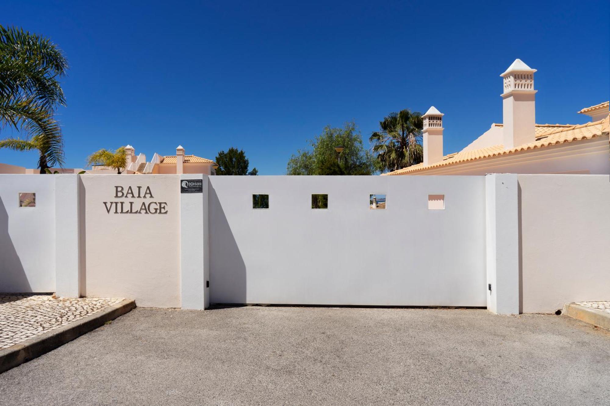 Apartamento No Condominio Baia Village Com Piscina Albufeira Eksteriør billede