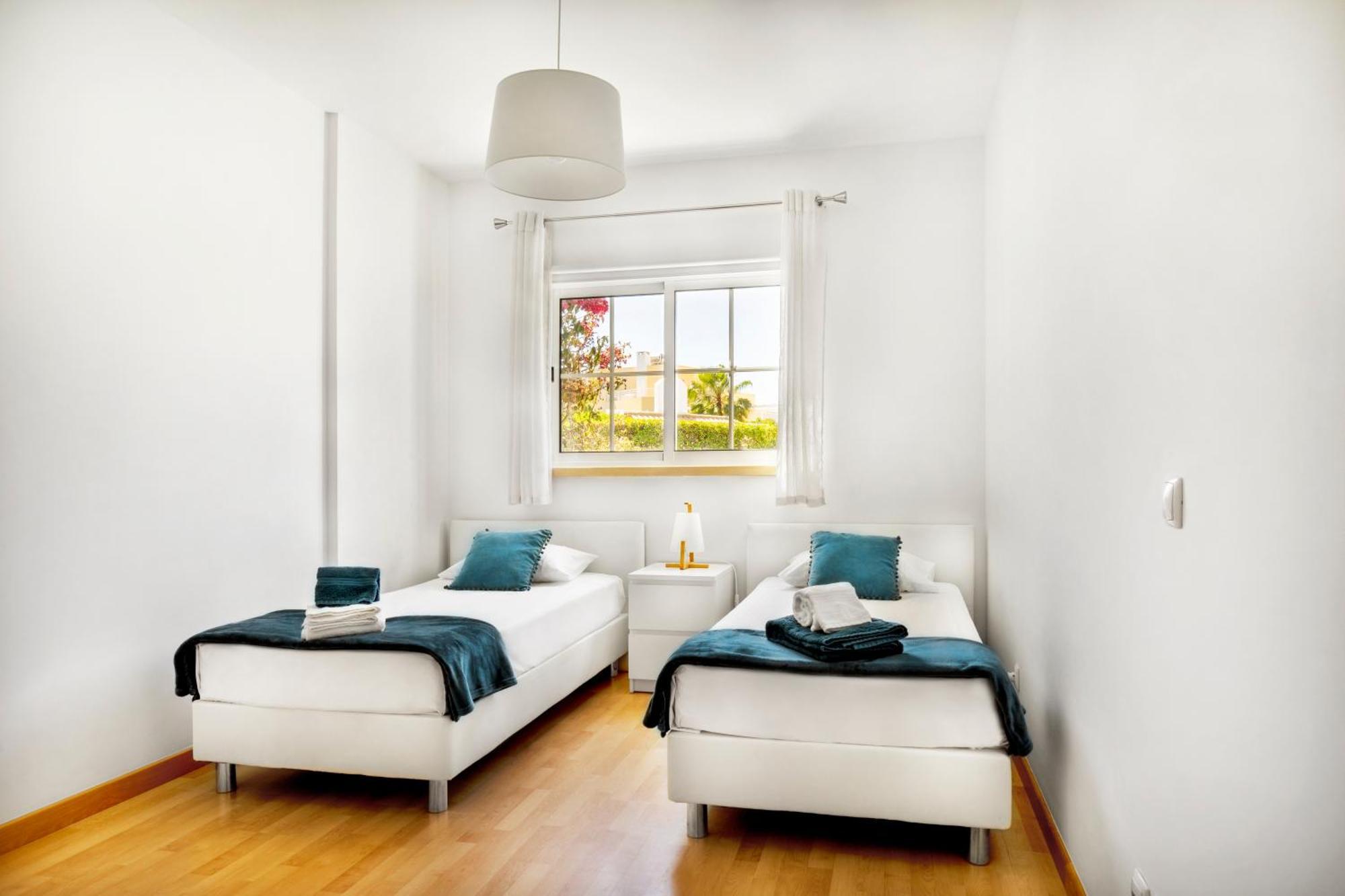 Apartamento No Condominio Baia Village Com Piscina Albufeira Eksteriør billede
